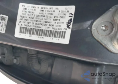 2013 Honda Accord Lx z USA, uszkodzony, nr VIN 1HGCR2F33DA080847